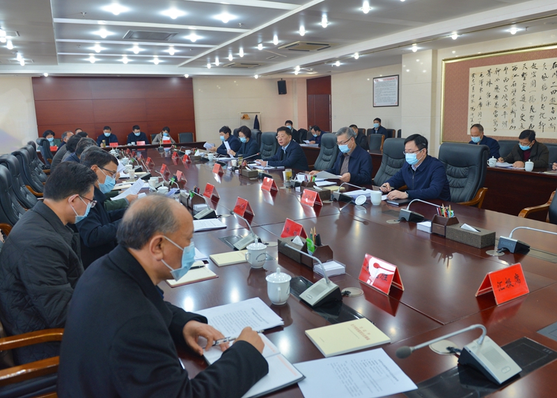 0912508027131791.jpg 2月6日,市委中心组学习会议召开。.jpg
