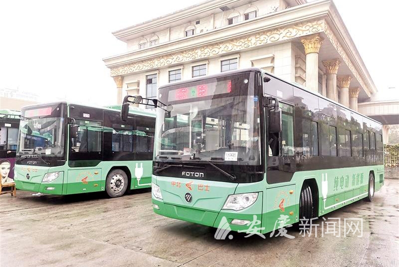 “市区新能源公交线路覆盖率达九成以上“绿色公交”让市民出行更环保