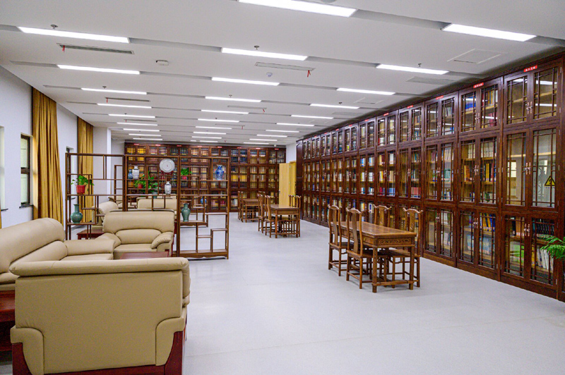 1112182094491176.jpg C856FD65448E0BCC7A25B6F2F702FD1D.jpg