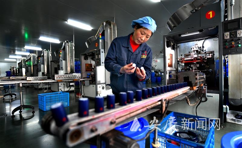 0918086438219990.jpg 11.jpg