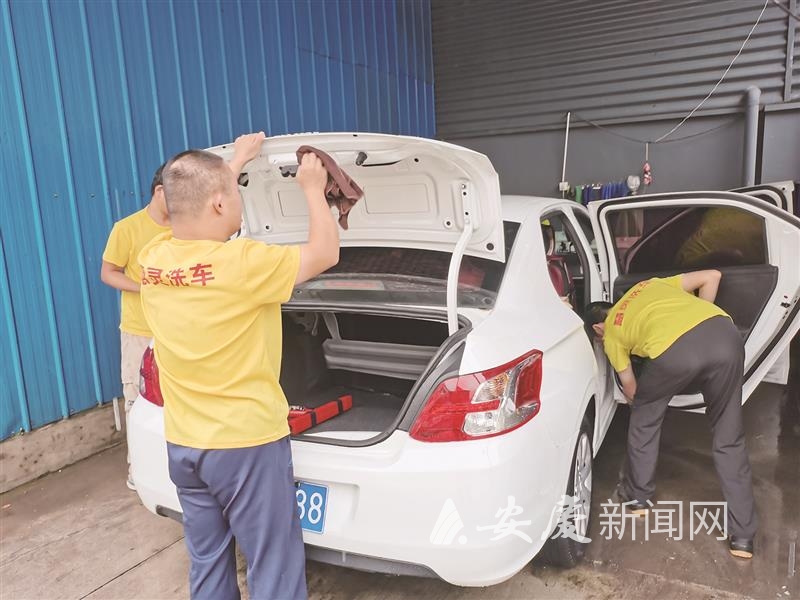 1014471398124696.jpg 15.jpg