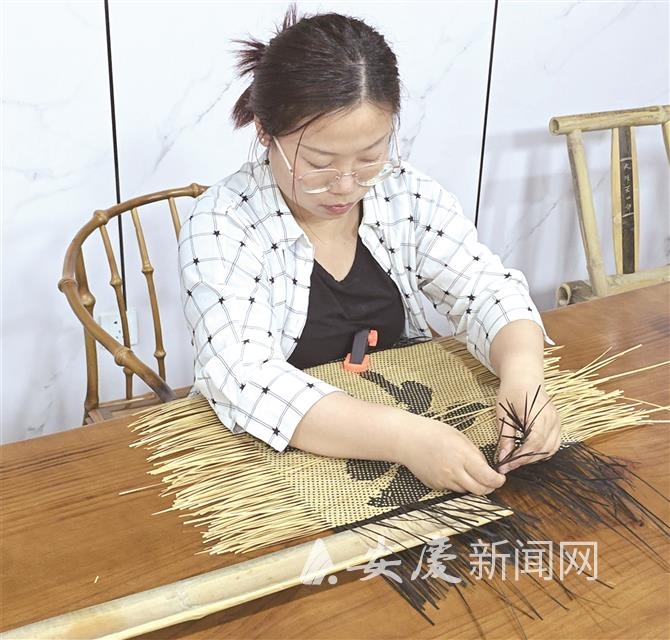 0926054734136486.jpg 14 拷贝.jpg