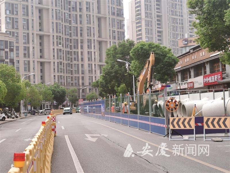 0949023904758990.jpg 15.jpg