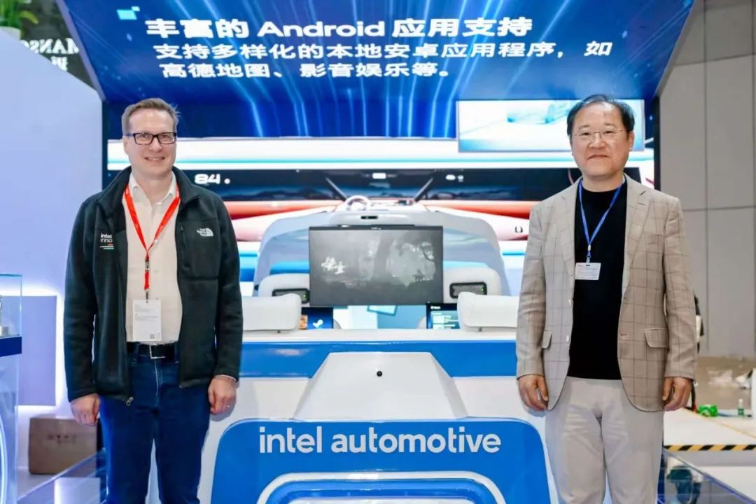 0835578047485613.jpg f8f7435d0d8d47779d6b6007a7820ffe.jpg