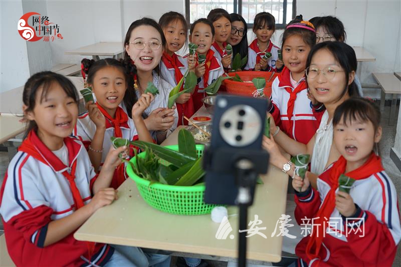 14 拷贝.jpg