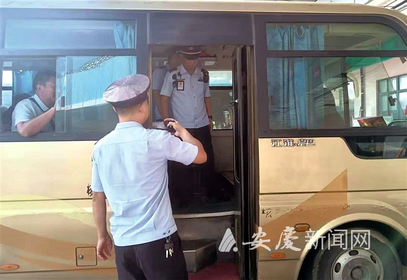 1100079128336041.jpg 14.jpg