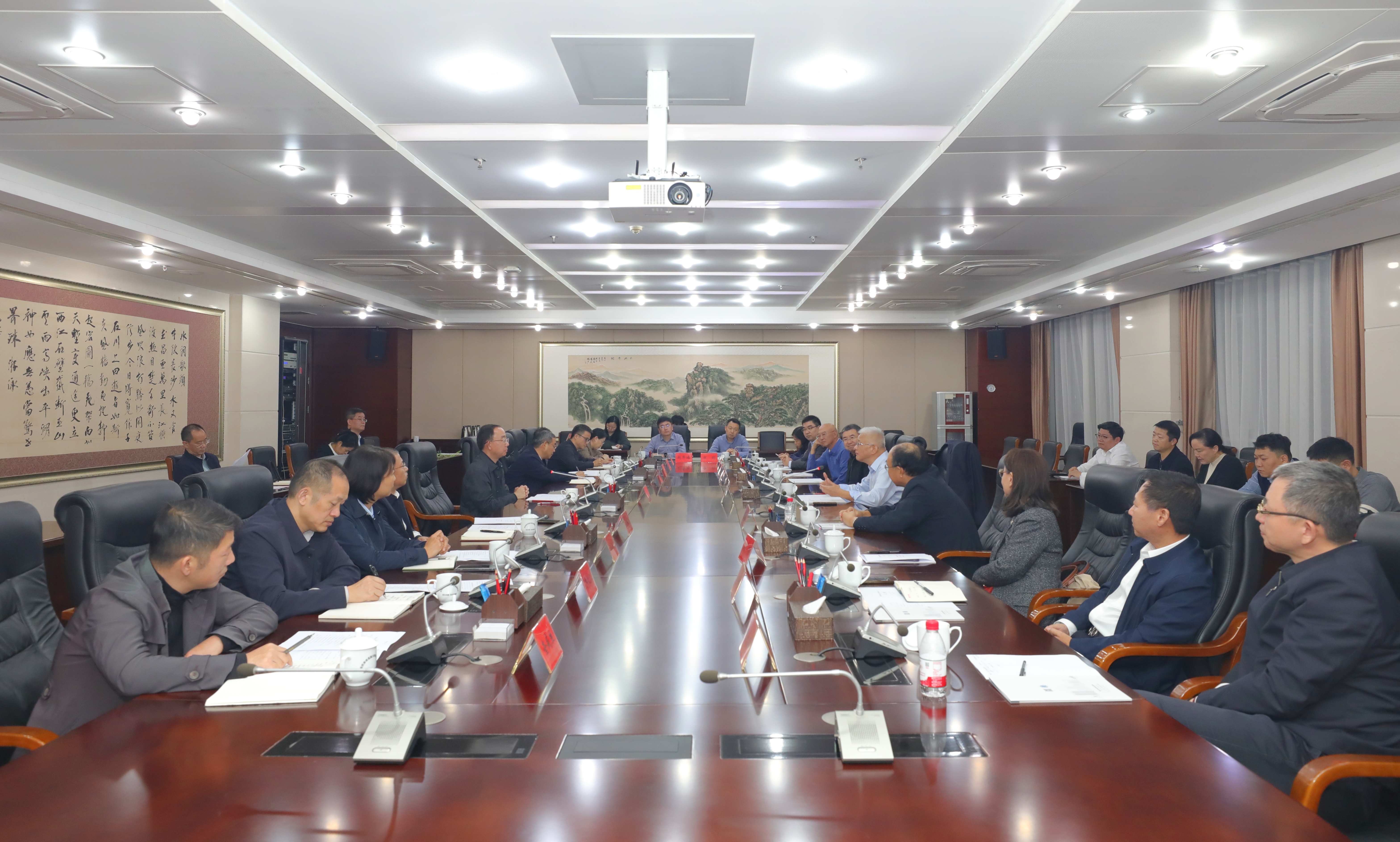 2222165521766609.jpg 中国人民大学.jpg