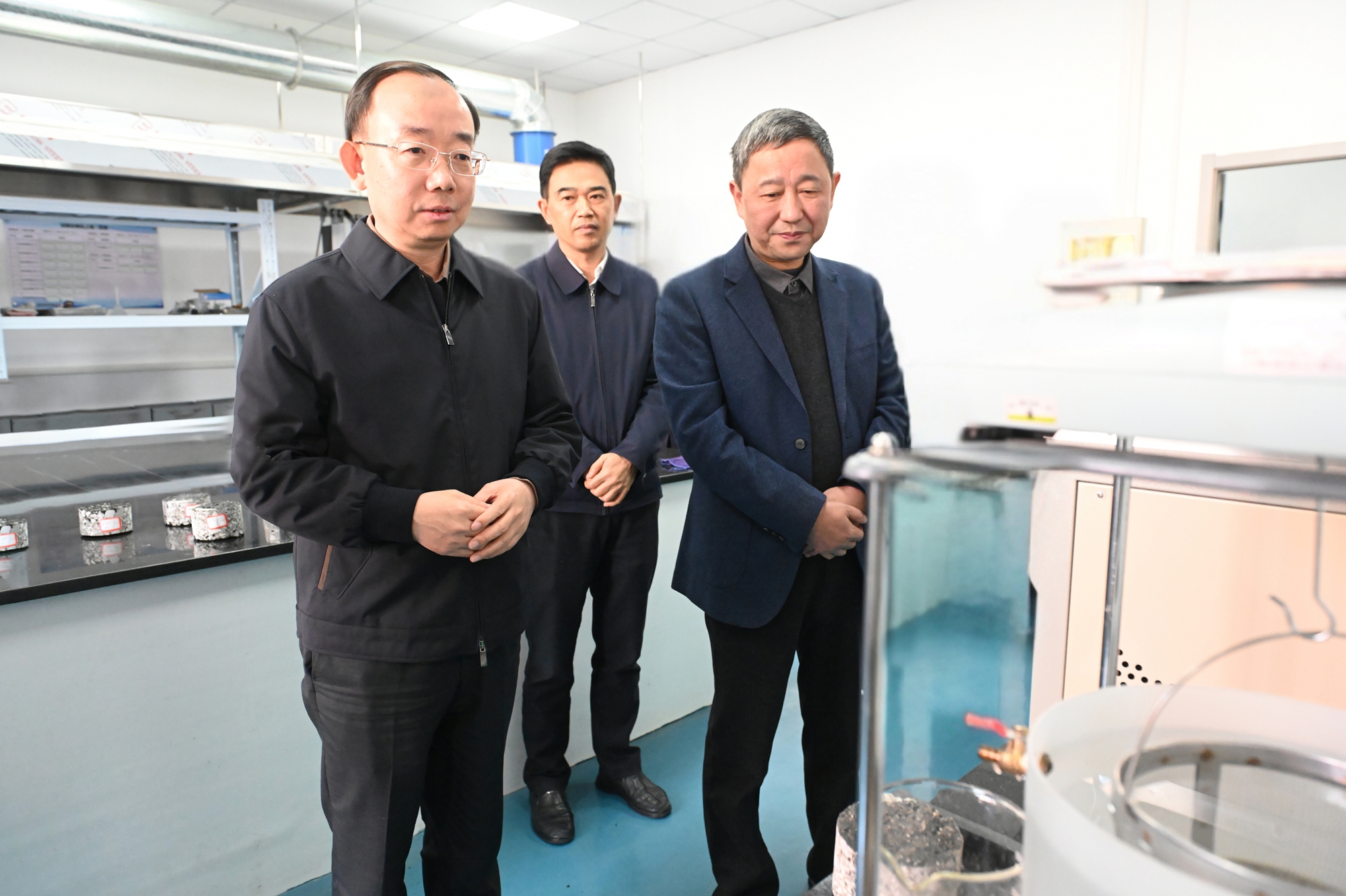 1928112696719384.jpg 路达.jpg