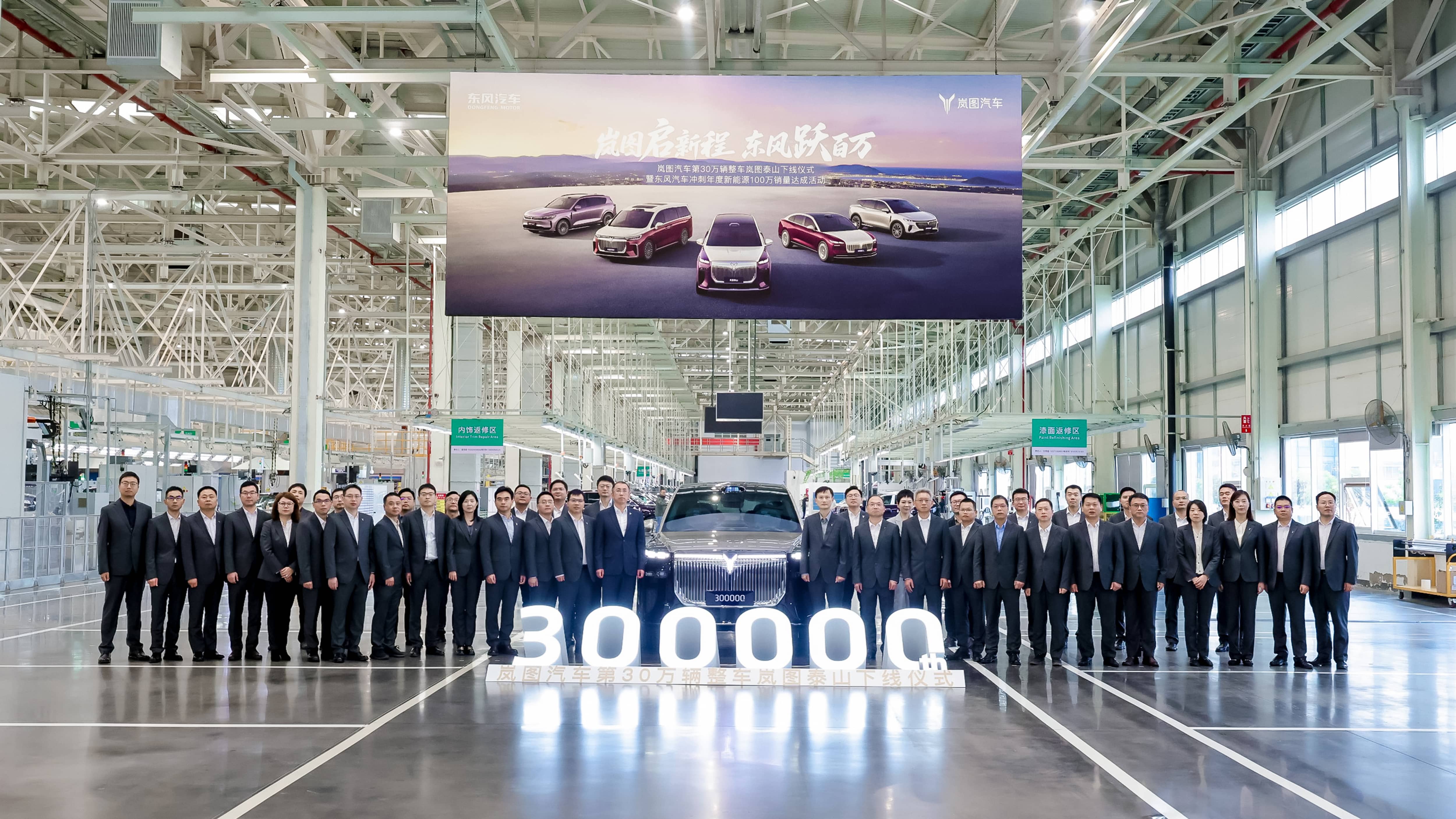 0908184596957956.jpg 4.jpg