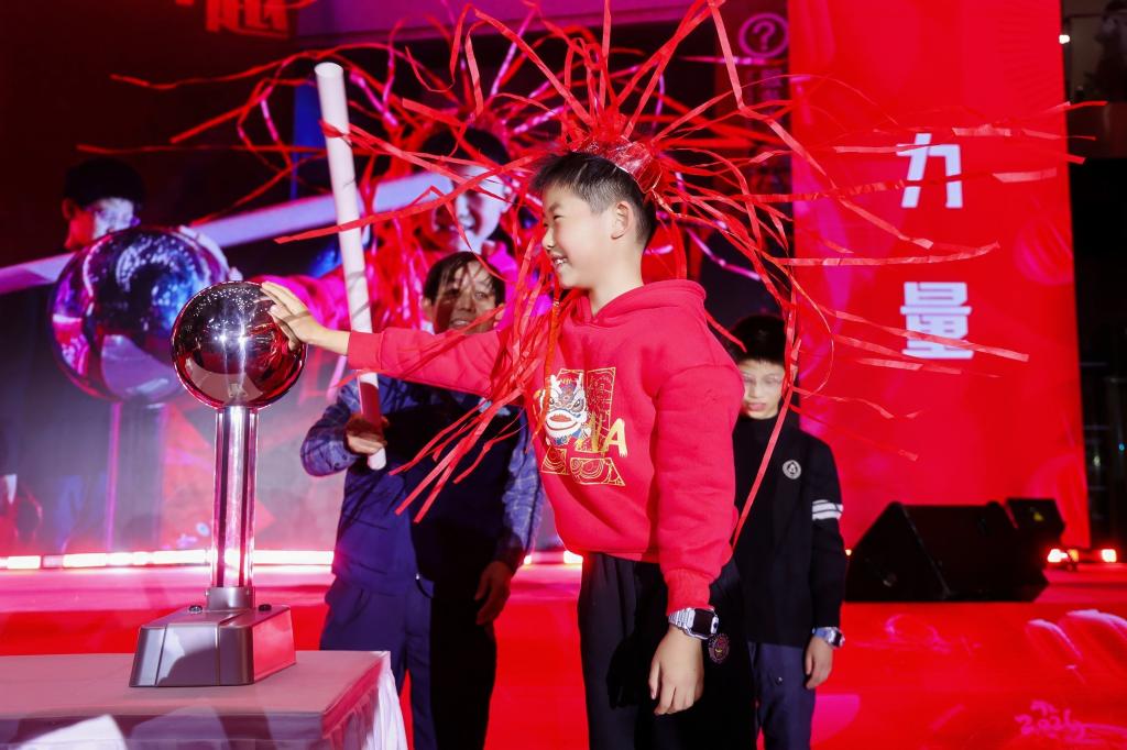 0902047518199580.jpg 3.jpg