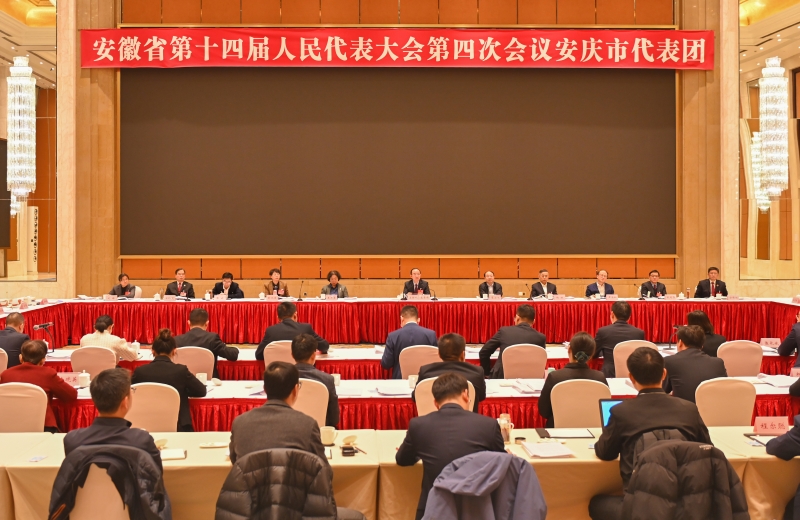 2235501073630727.jpg 书记2月6日.jpg