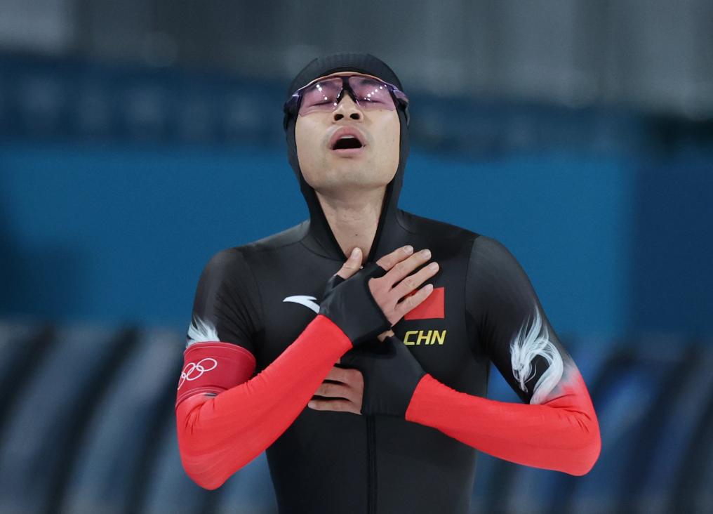 0857227718773177.jpg 2.jpg