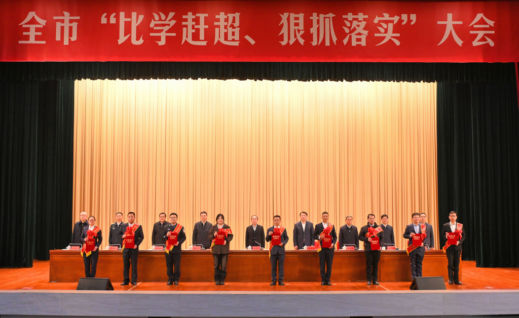 1837286453132956.jpg a3.jpg