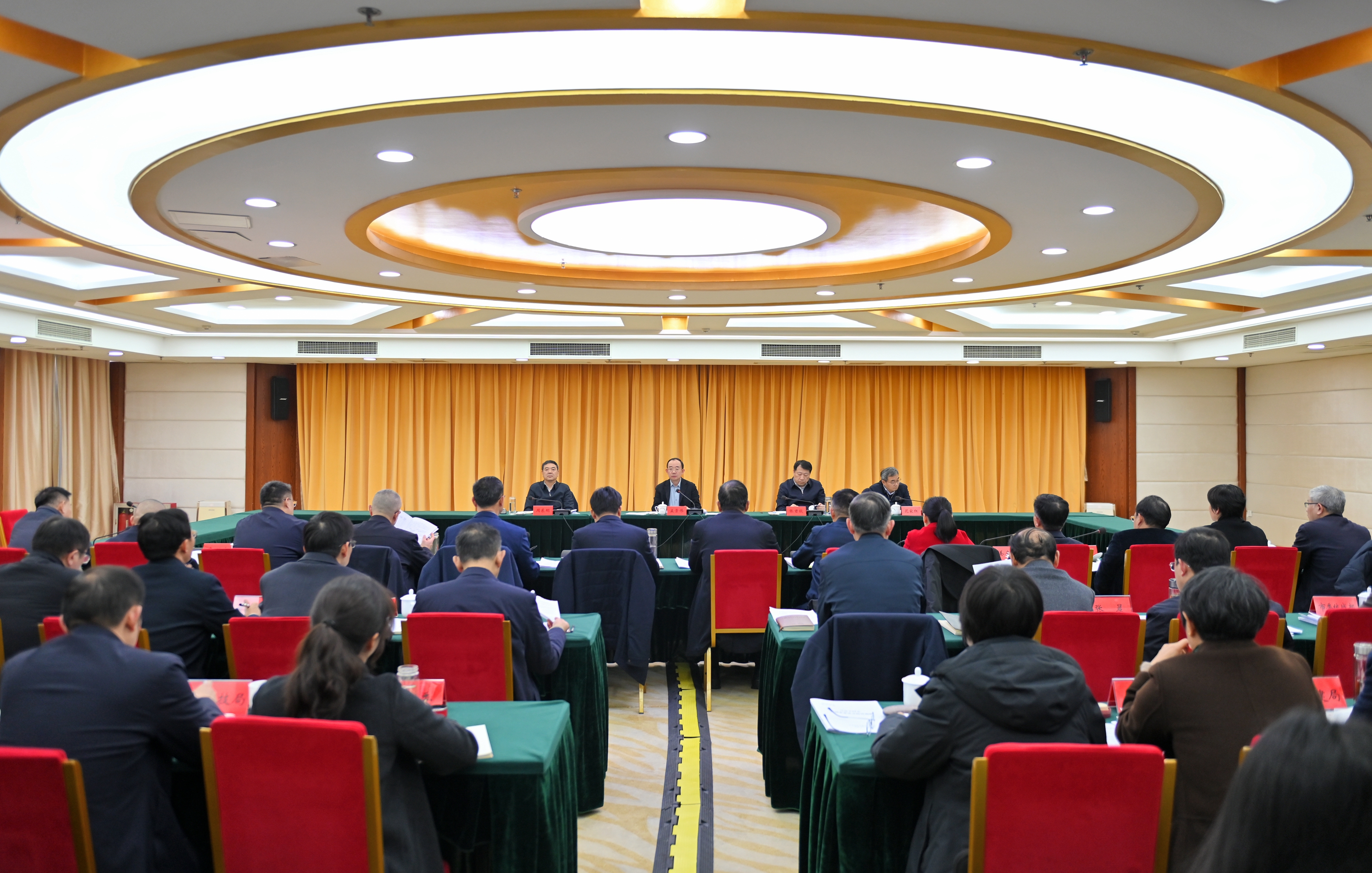 2054115249783700.jpg 书记.jpg