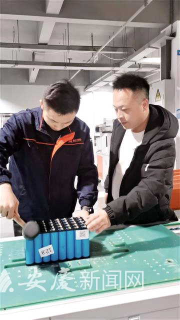 0948257913940014.jpg 14 拷贝.jpg