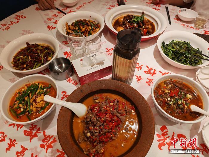 0925338819827503.jpg 6.jpg