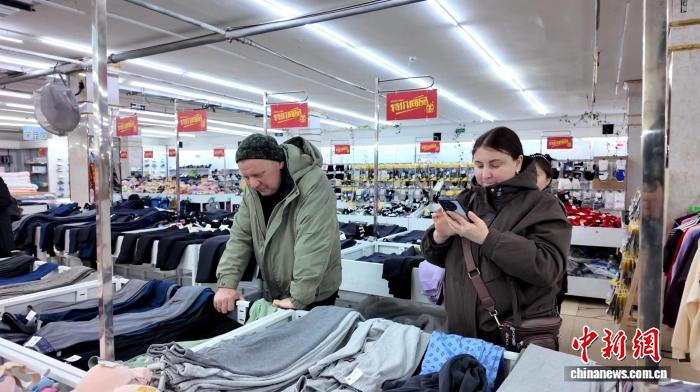 0840029160719719.jpg 2.jpg