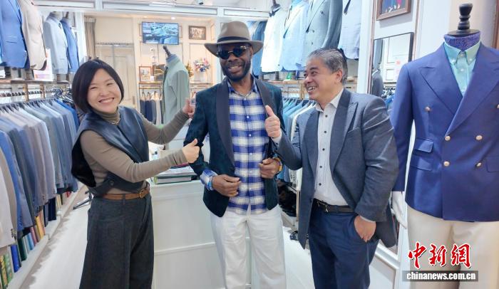 0842484916954185.jpg 2.jpg