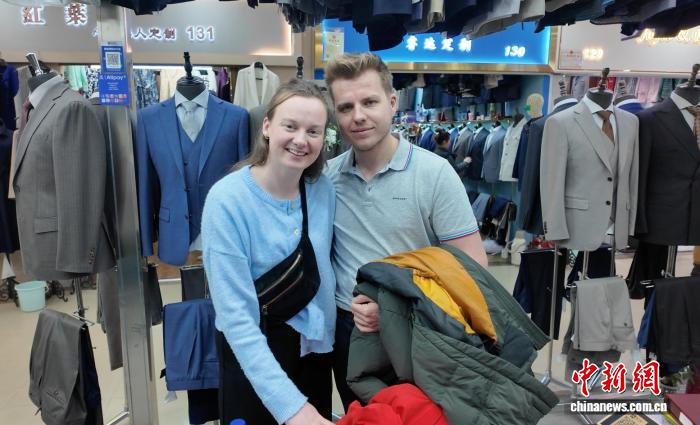 0842594132584814.jpg 3.jpg