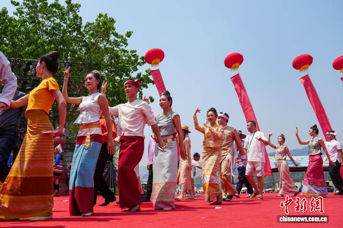 0908524915181468.jpg 5.jpg