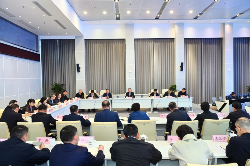 2233399587428138.jpg 书记3.jpg