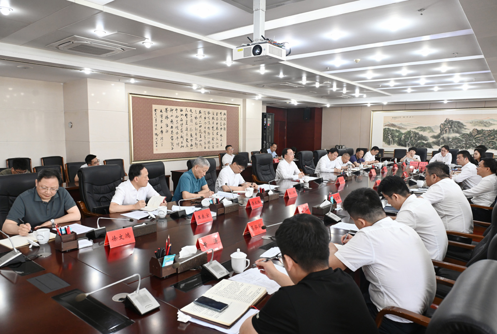书记会见科大讯飞.jpg